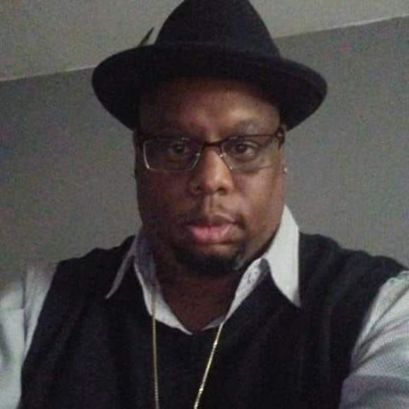 Meet your Posher, Pooky - Picture 1 of 1